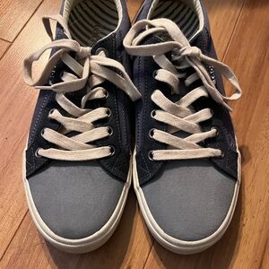 Taos Navy and light blueSneakers